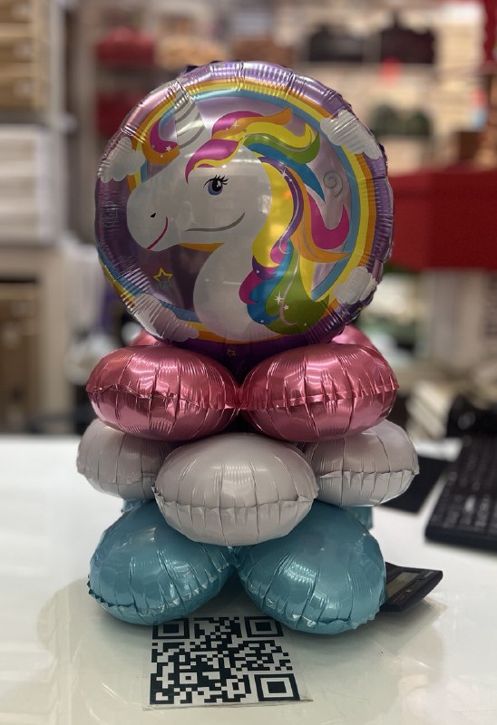 18'' Unicorn petal arrangement