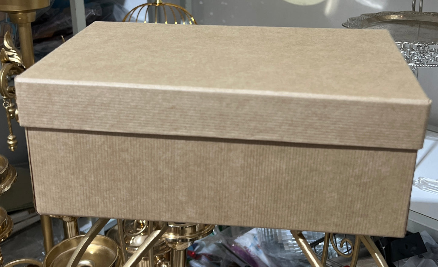 Gift Box (L) H:17/W:35 x 25 cm