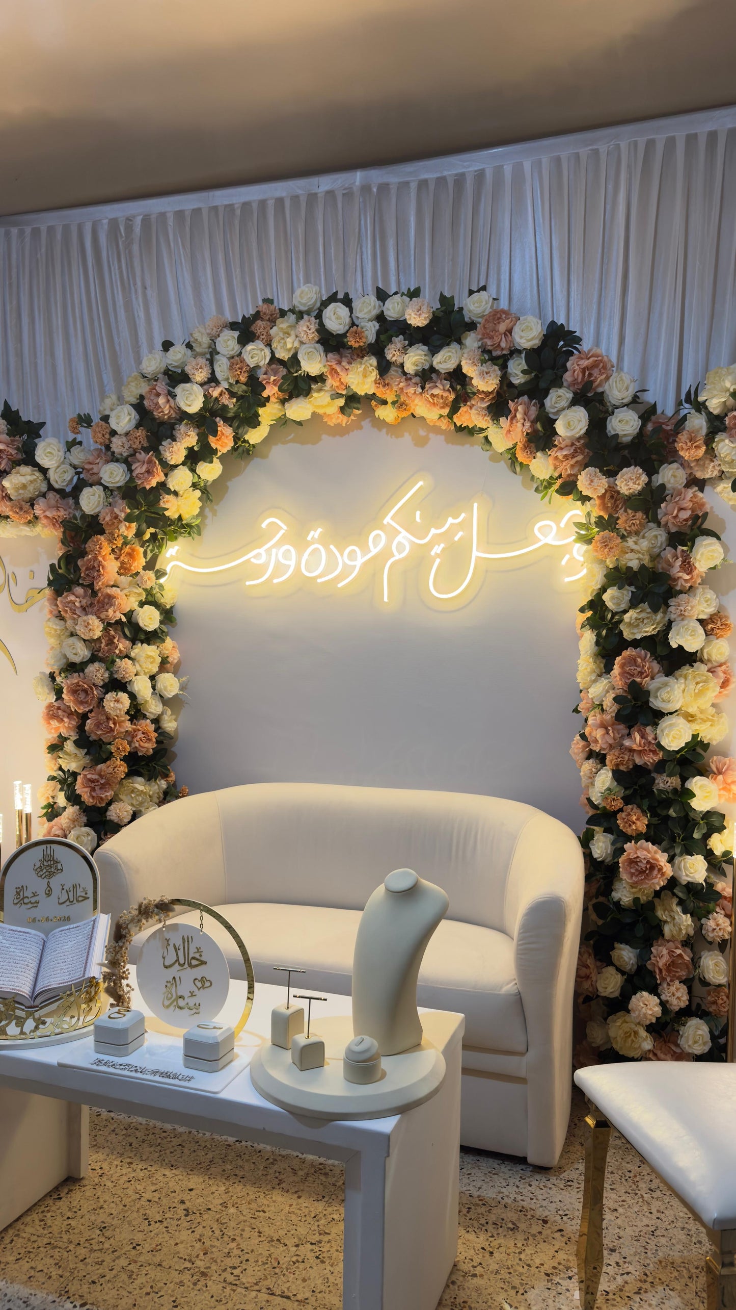 Engagement Decor ED61