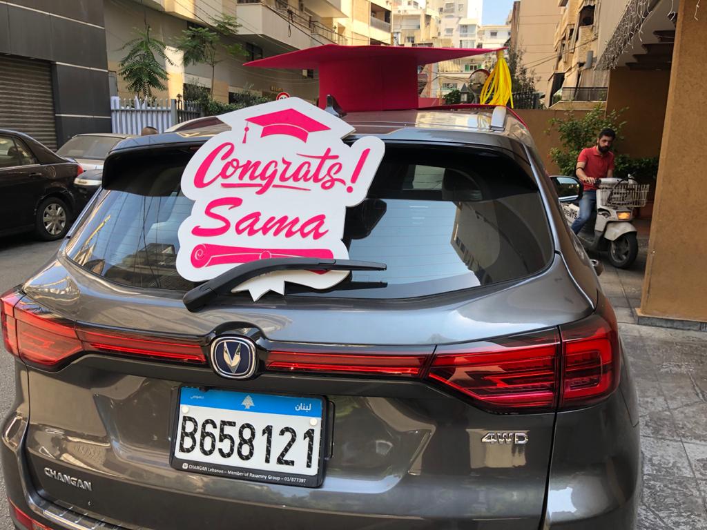 Graduation car decorations-20