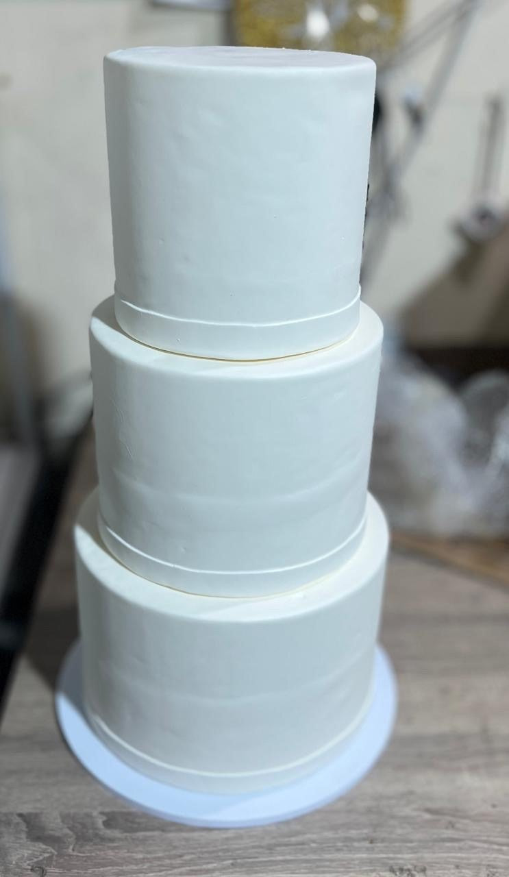 N391 - Cake Customized as a model 3 Layers