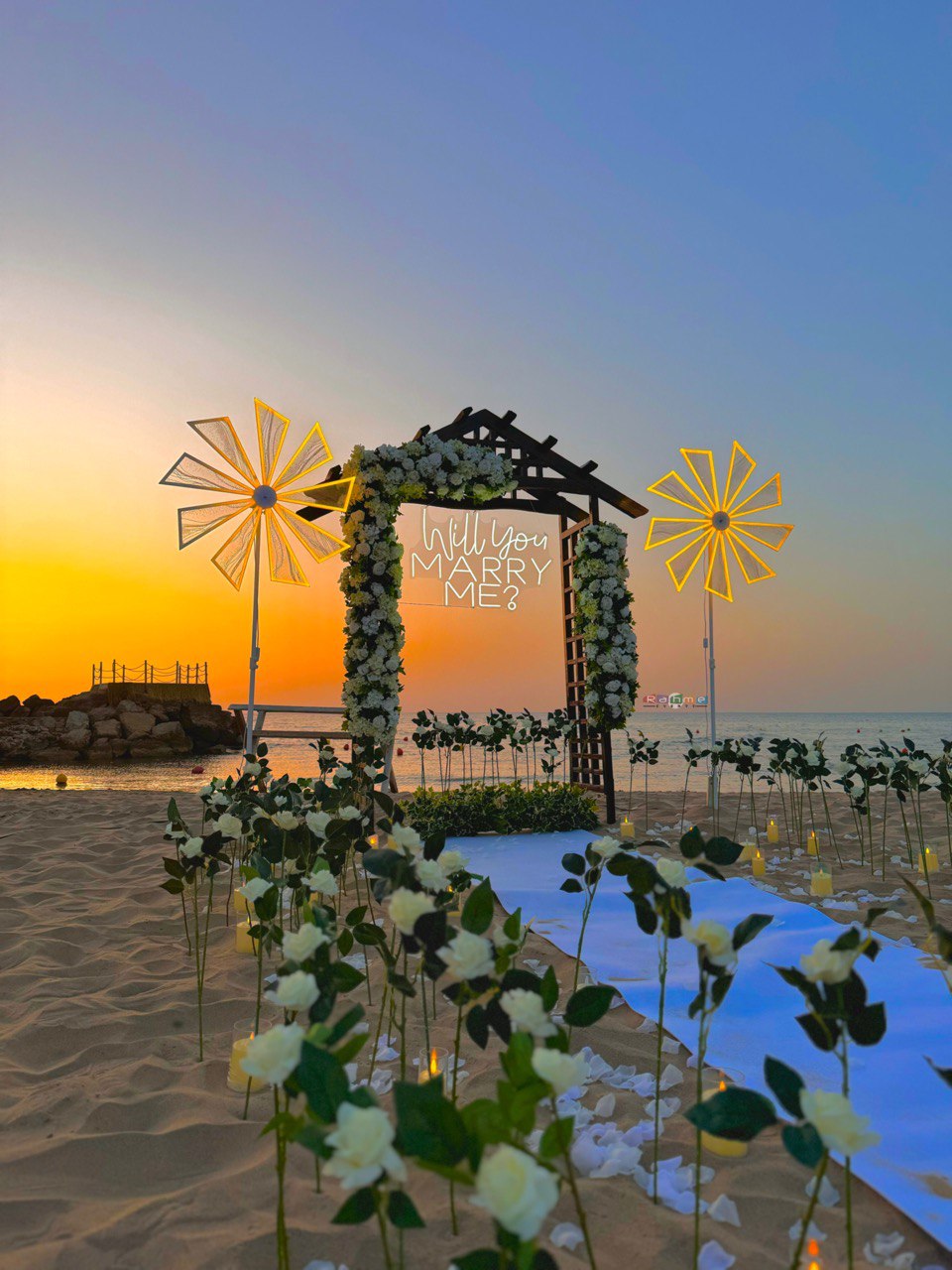 Rental Neon - Will You Marry Me-N283