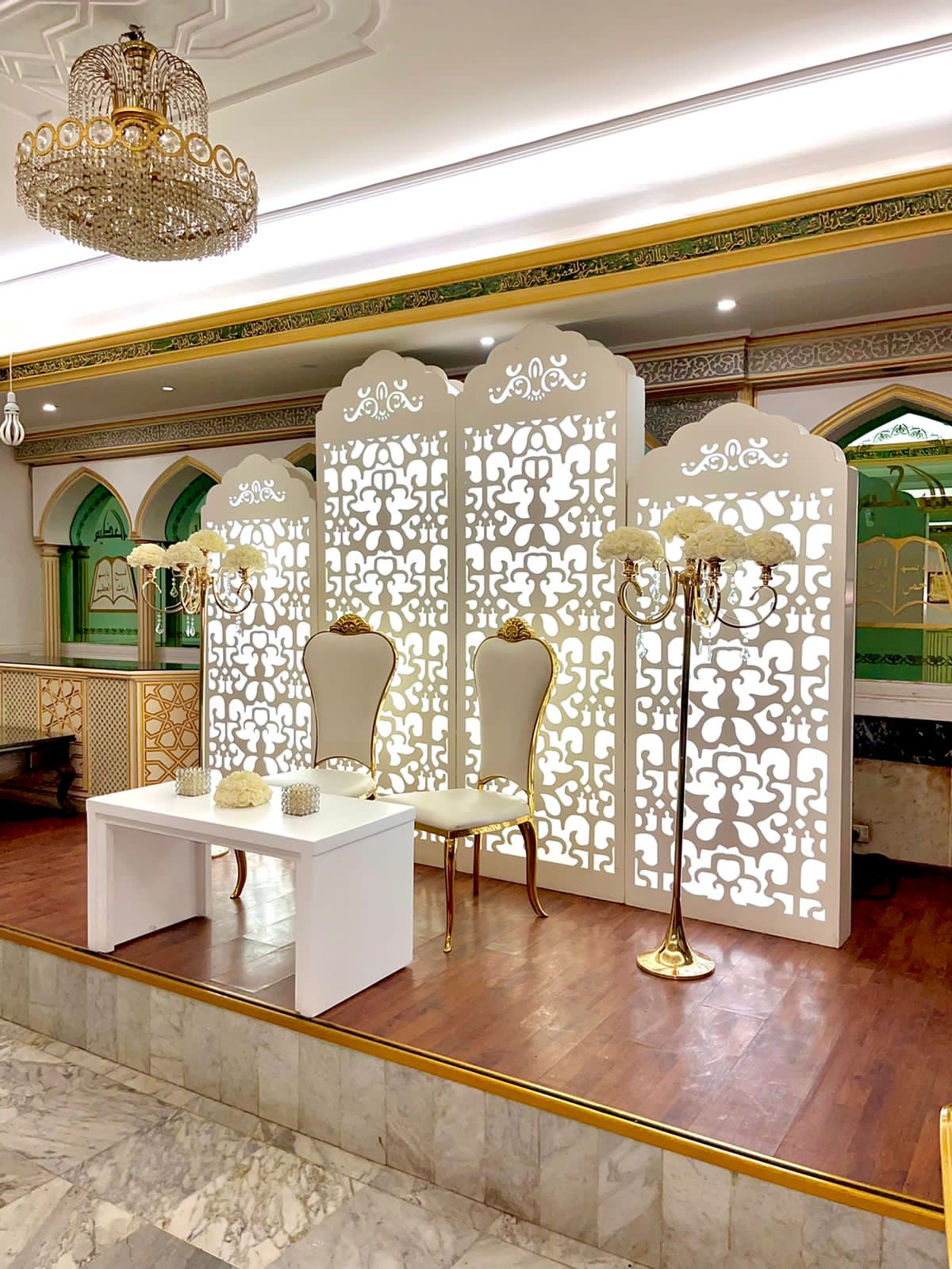 Engagement Decor ED22