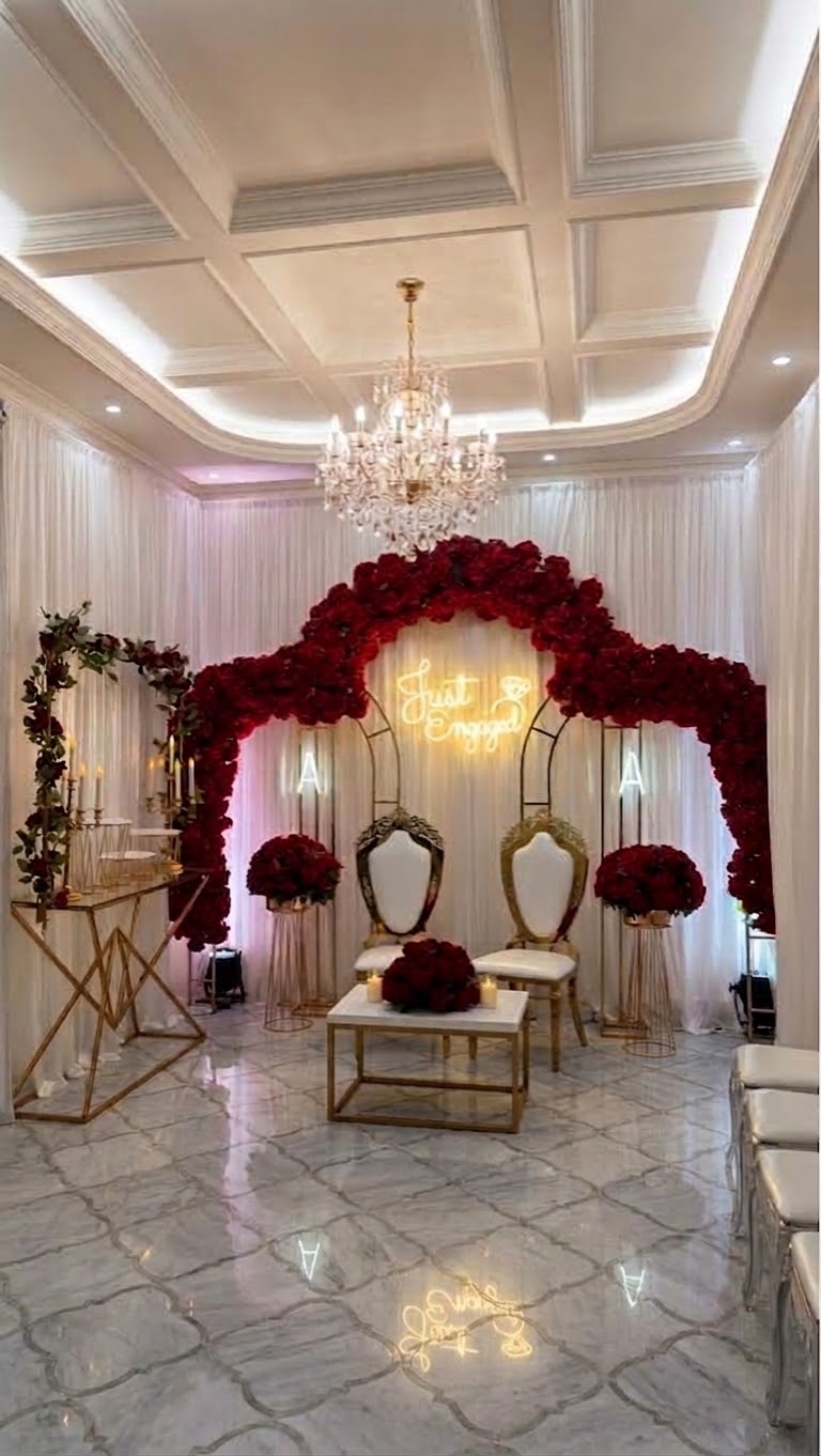 Engagement Decor ED77