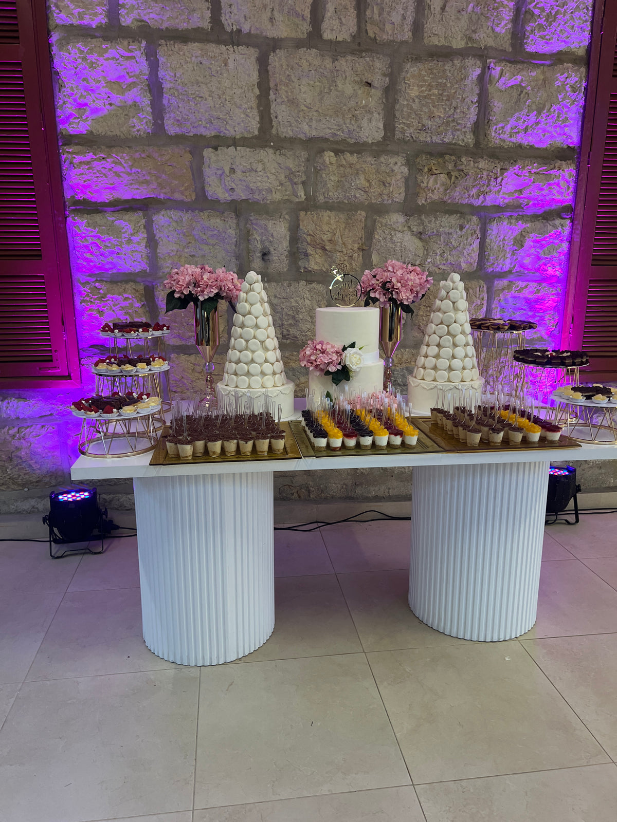 Engagement Decor ED70