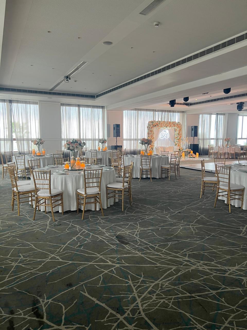 Engagement Decor ED78