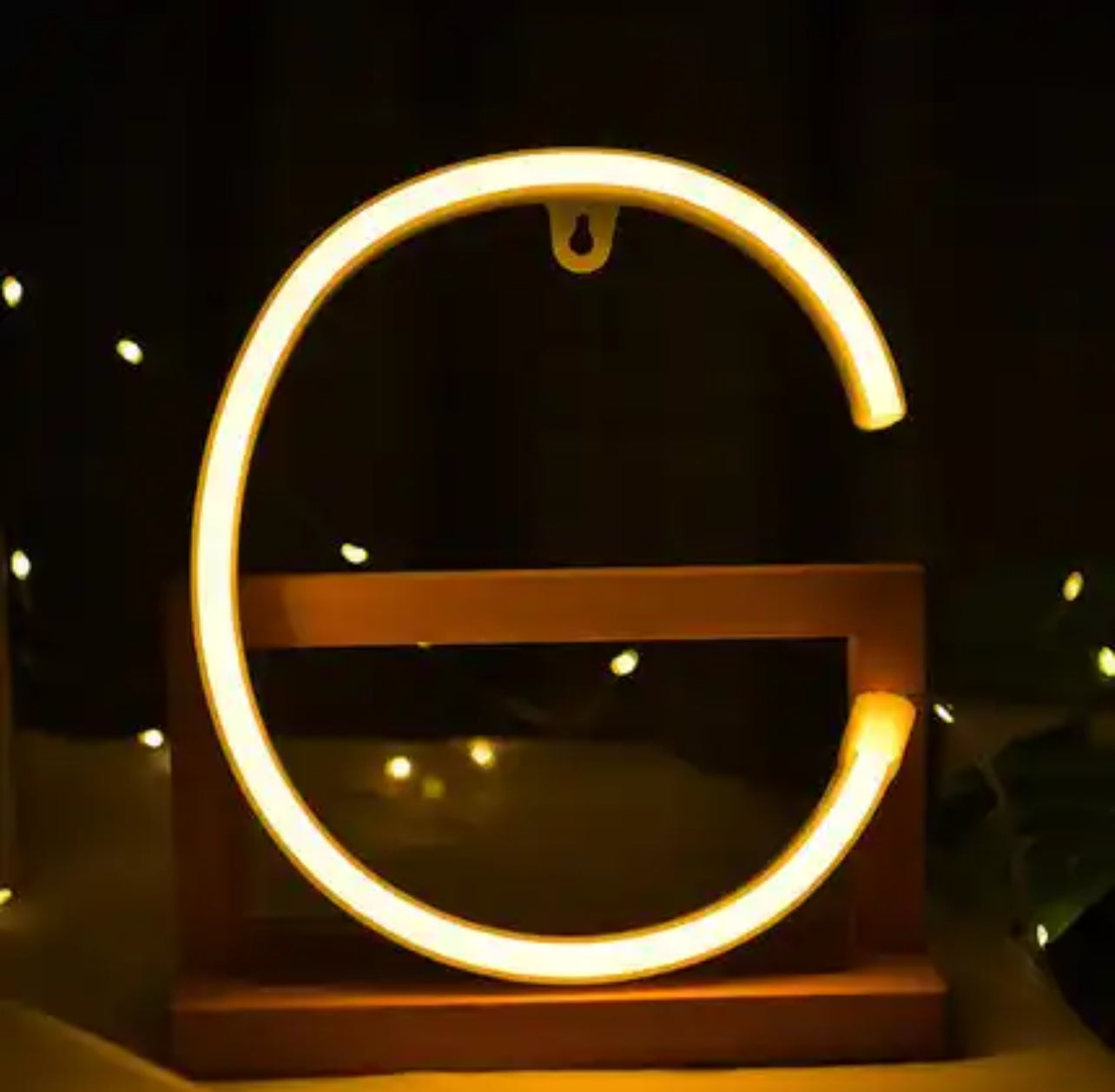 Rental Neon Letter C