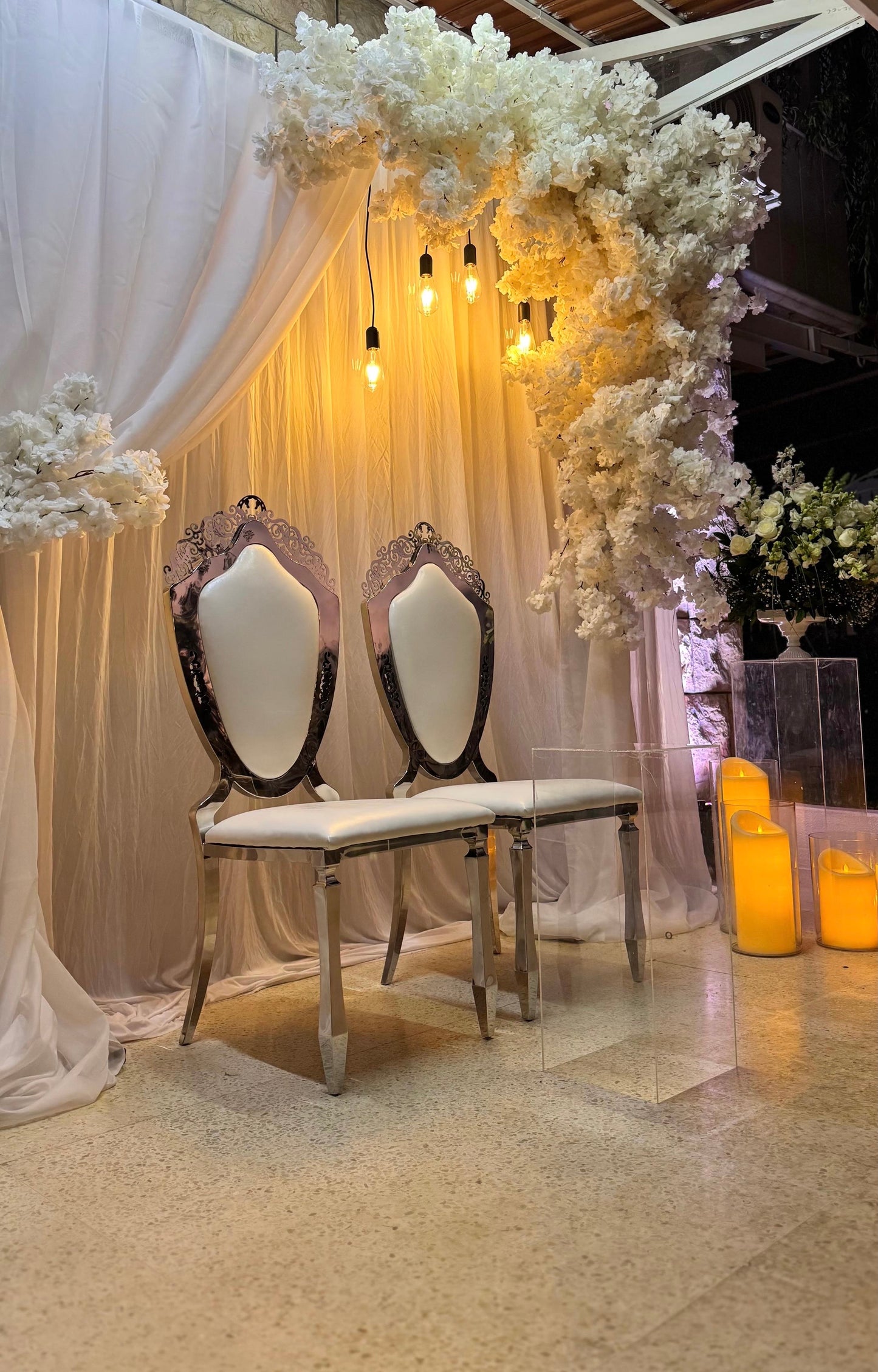 Engagement Decor ED52