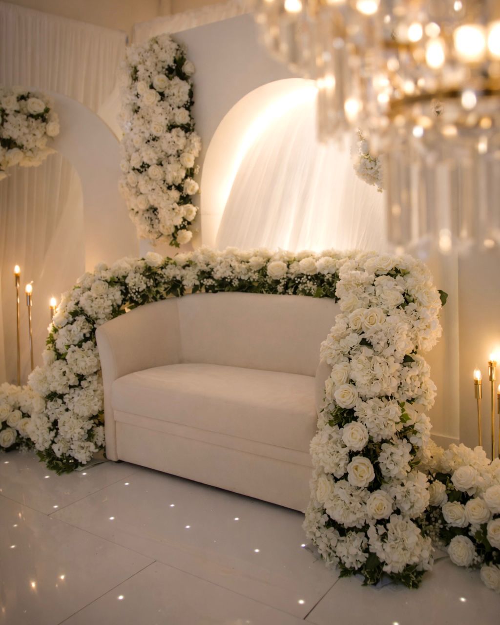 Engagement Decor ED57