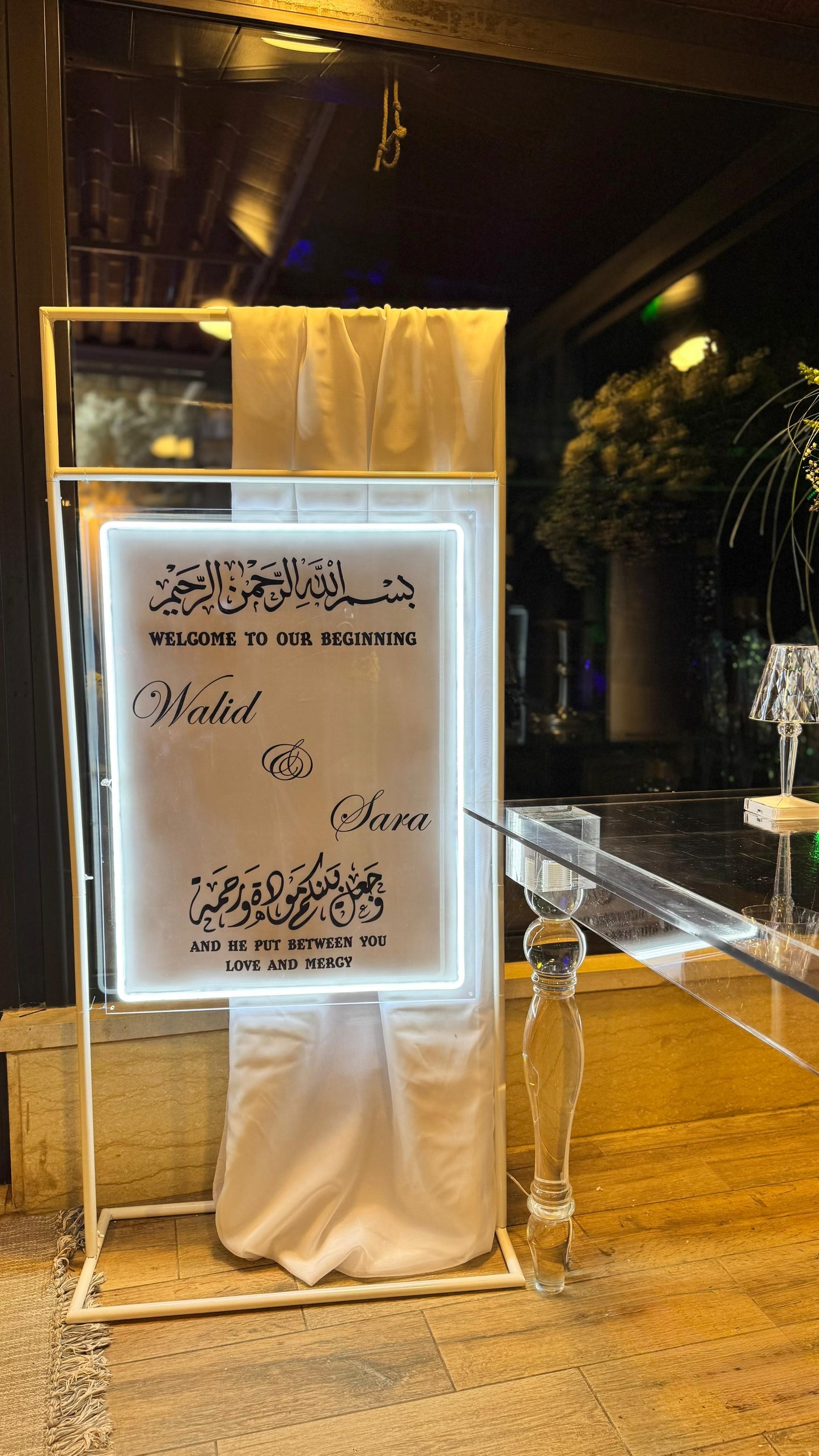 Engagement Decor ED55