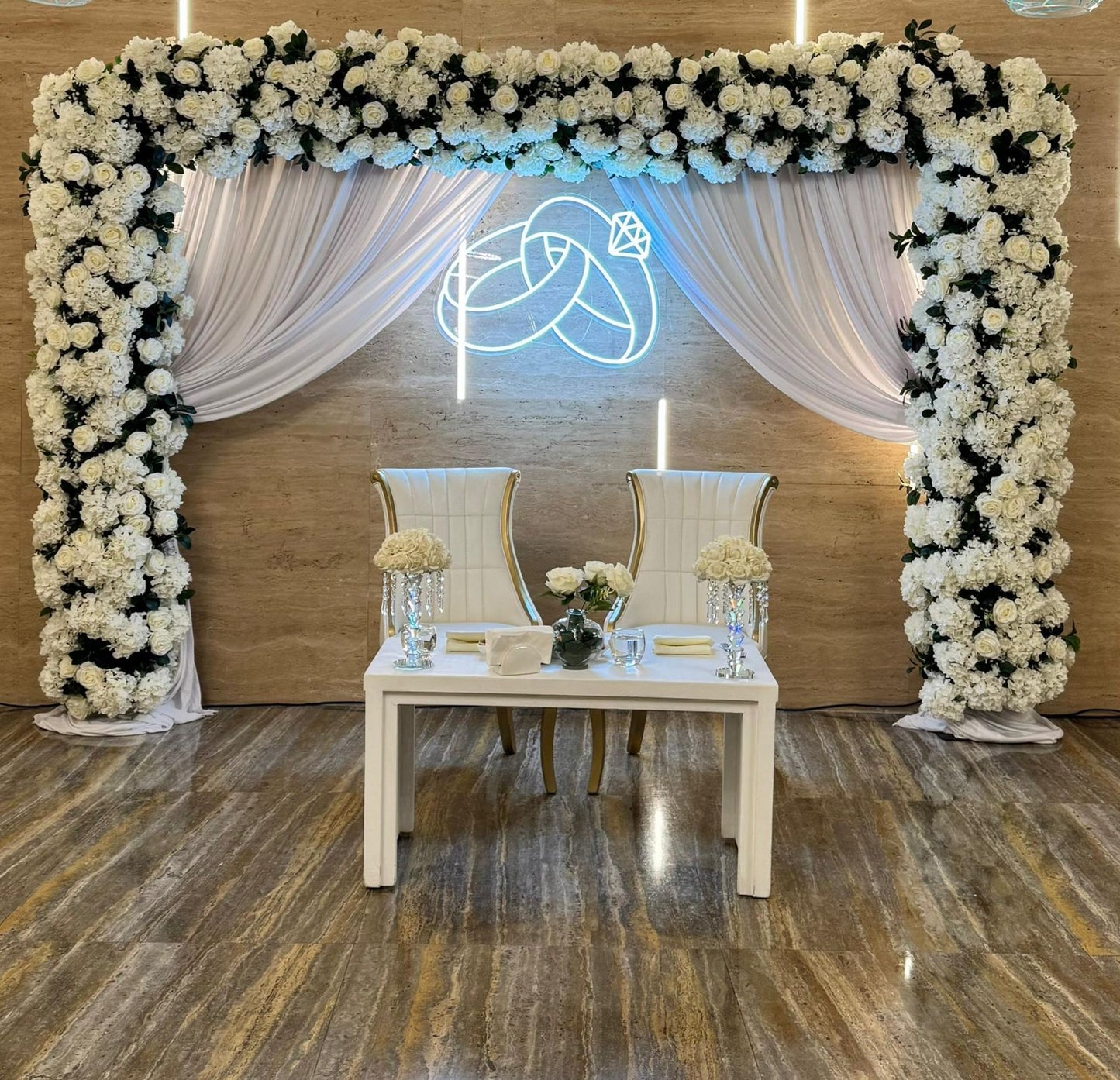 Engagement Decor ED54