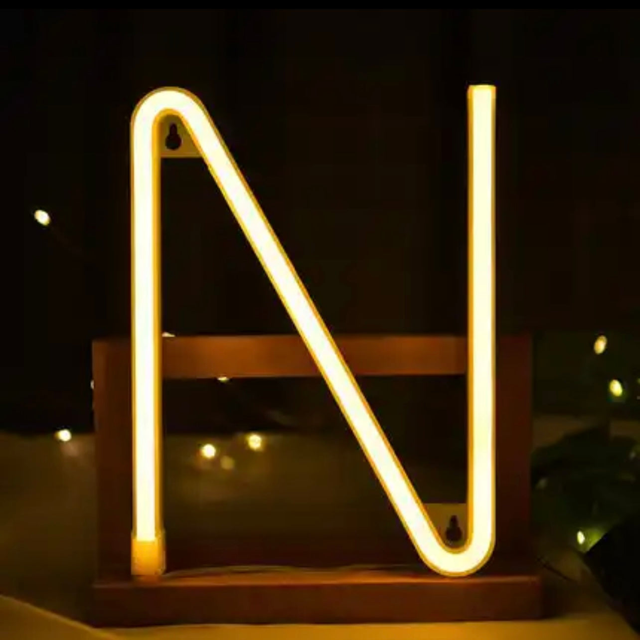 Rental Neon Letter N