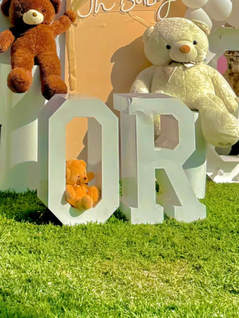 N272 Letter (OR) Iron (1)