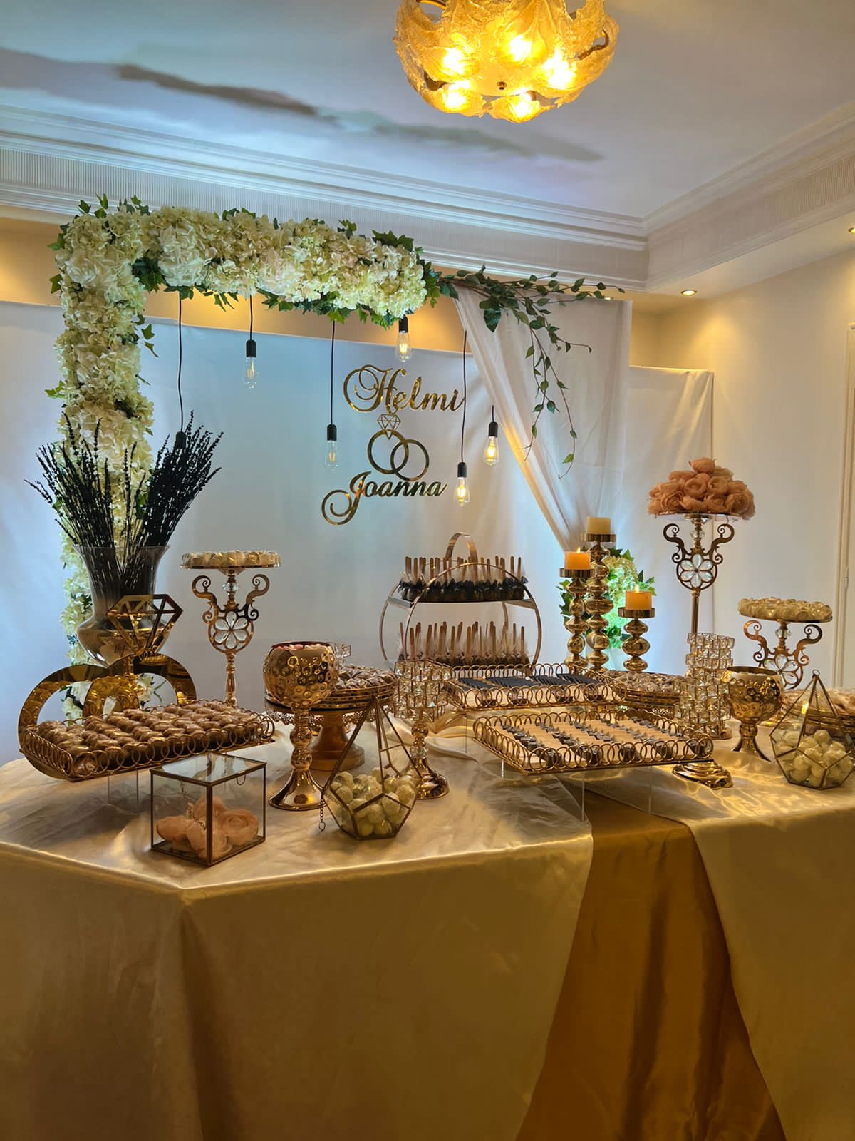 Engagement Decorations 232004