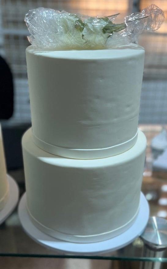 N390- cake Customized as a model 2 Layers