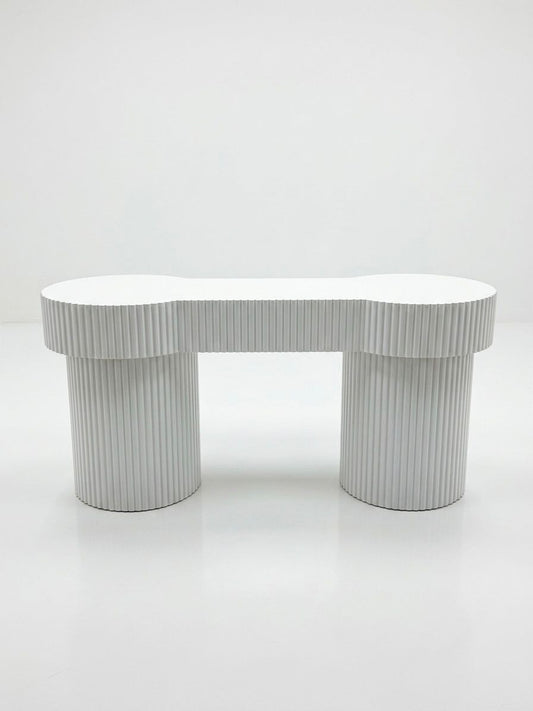 White Table 160 cm x 80 cm (1)