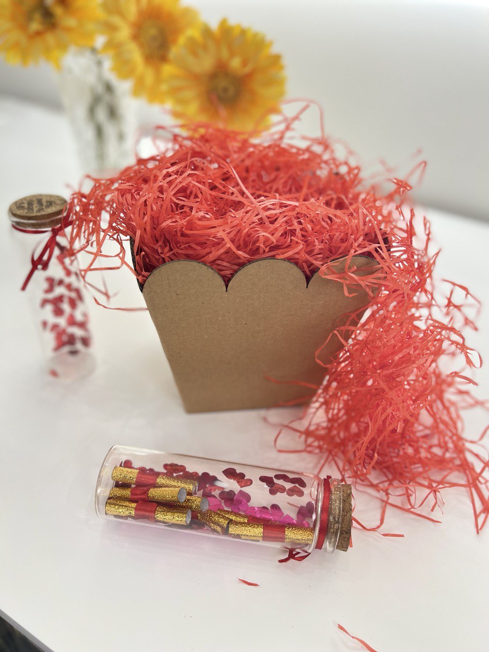 Gift Box Small H:16/W:15x15cm