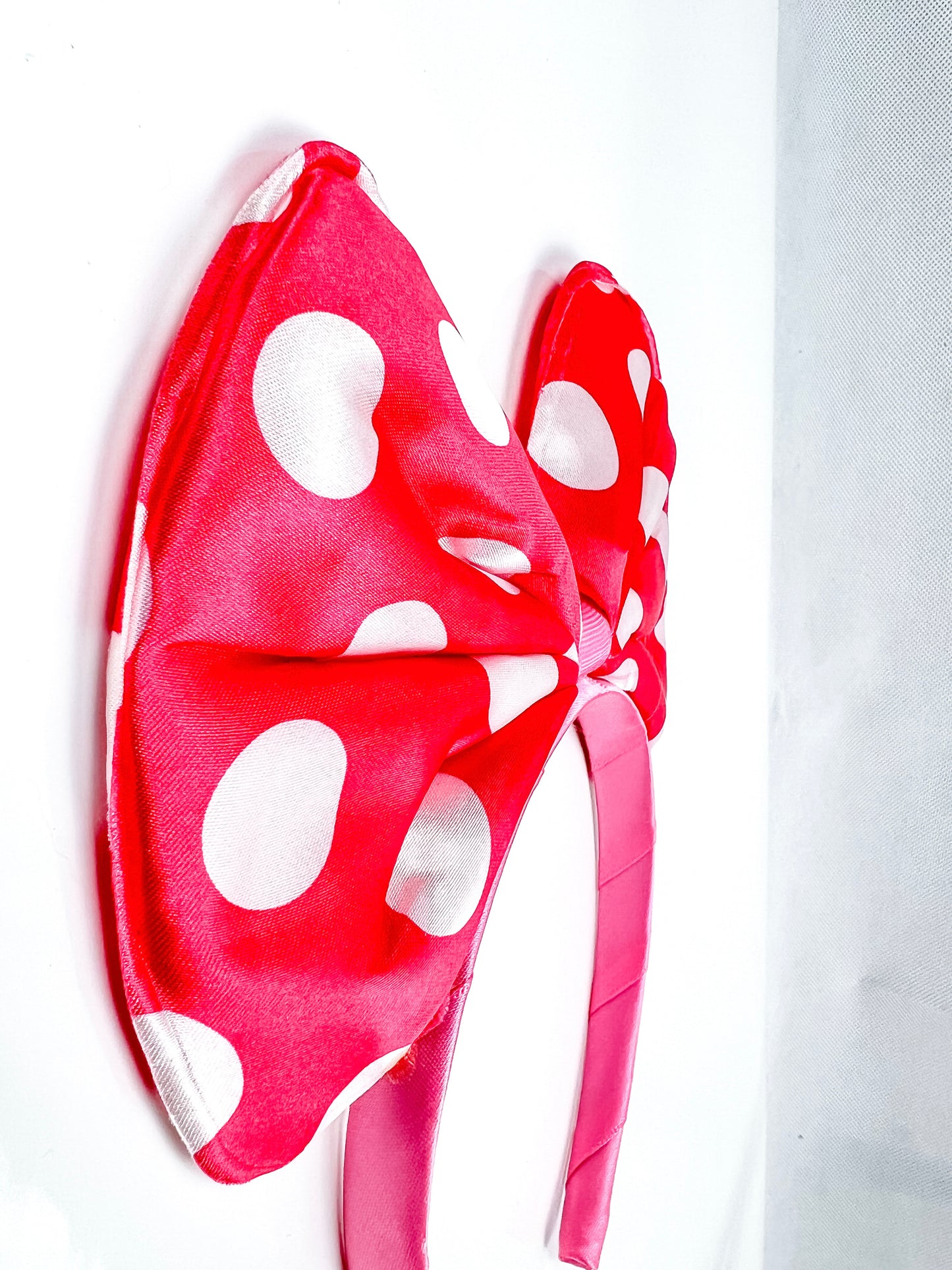 Bond Minnie Mouse Bow -AH166-19-111