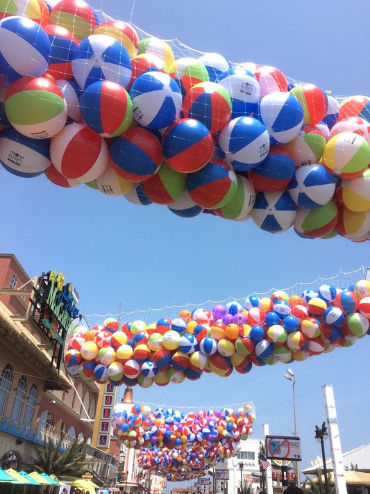 1000 Balloons Net